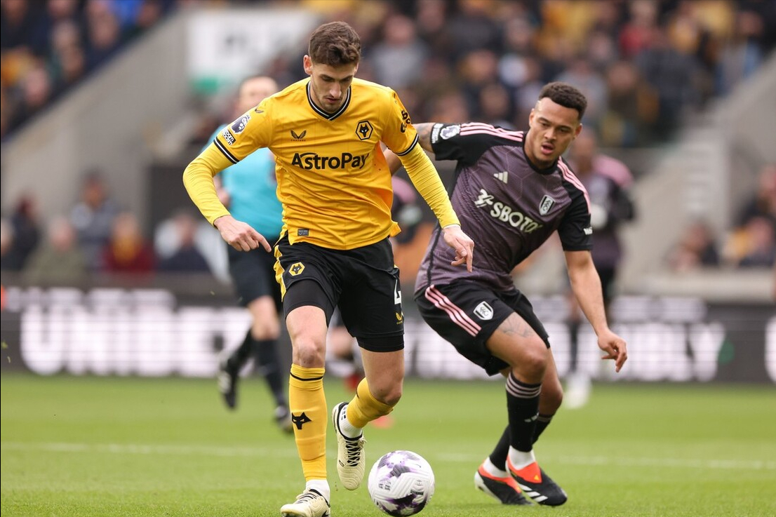 金年会APP关于离谱！C罗与80激战TL分钟Karsa与30激战阿森纳分钟，清晨尼斯内部沟通——英超节点到来的信息